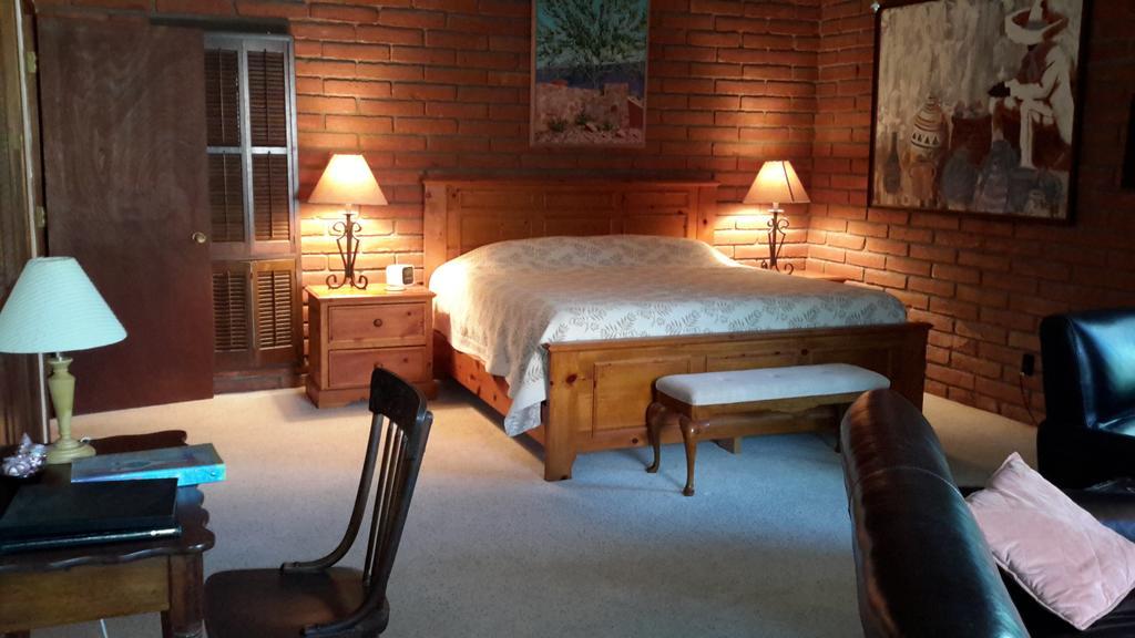 Desert Trails Bed & Breakfast Tanque Verde 객실 사진